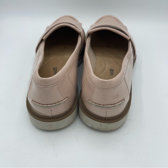Clarks Collection Raisie Theresa soft cushion loafer Dusty Pink size 9 Pink - Picture 2 of 7